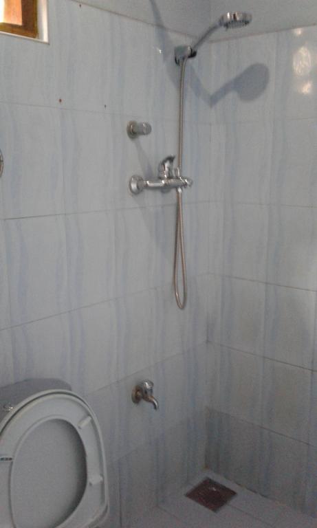 Rose Blossom Hotel Мириса Екстериор снимка
