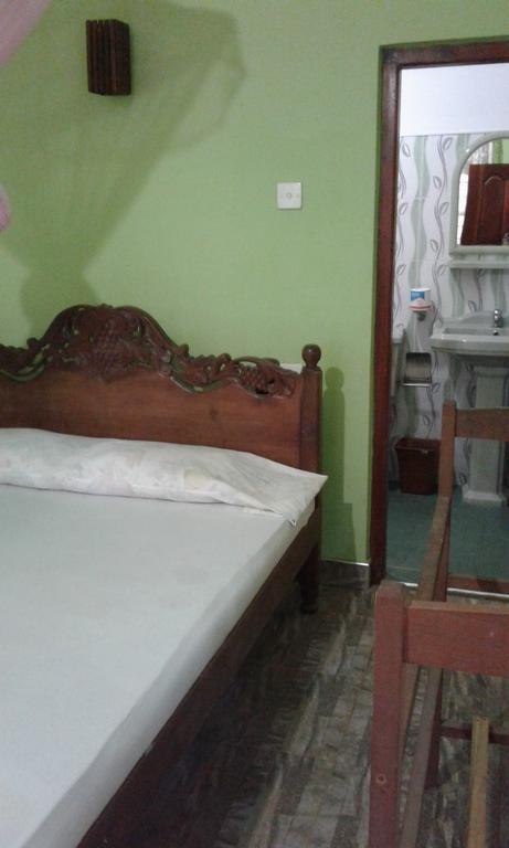 Rose Blossom Hotel Мириса Екстериор снимка